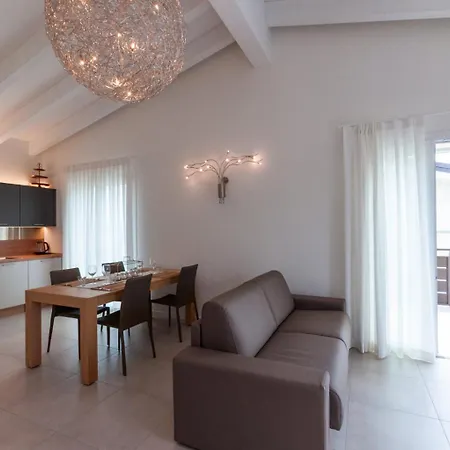Melodica Villa *